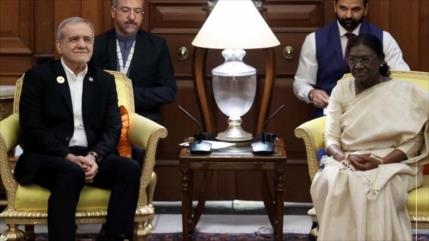 Pezeshkian aboga por ampliar las relaciones entre Irán y la India