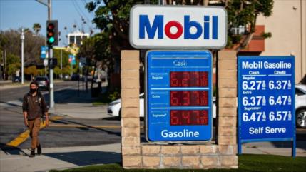JPMorgan deja de prever el precio del petróleo por guerra con Irán