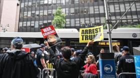 Protestan contra Trump frente a la ONU; critican su discurso de odio