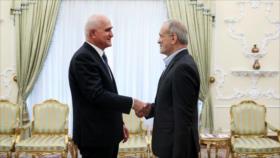 Irán aboga por reforzar las conexiones de transporte con Azerbaiyán