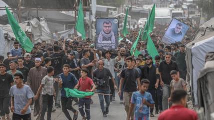 Gazatíes honran al comandante de Al-Qassam, asesinado por Israel