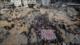 Gaza entierra casi tres años después a 105 palestinos muertos bajo escombros