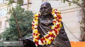 Irán rinde homenaje a Mahatma Gandhi con una estatua en Teherán