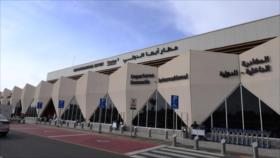 Yemen ataca aeropuerto de Abha y frustra avance saudí hacia Bab el-Mandeb
