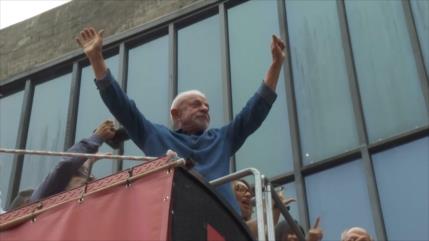 Lula celebra la reducción de la jornada laboral en Brasil
