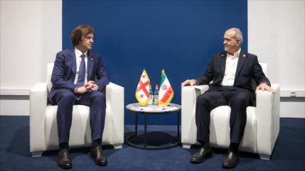 Pezeshkian: Irán no busca armas nucleares ni se someterá a presiones