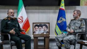 FFAA iraníes felicitan al nuevo ministro de Defensa y prometen cooperación