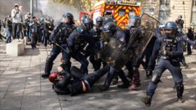 Represión policial de protestas en Francia: 2000 detenidos y un muerto