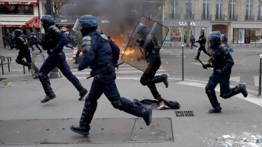 Más de 2000 detenidos en Francia; piden a Macron que dimita | HISPANTV