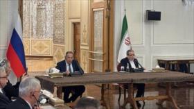 Araqchi junto a Lavrov: Agresiones de EEUU e Israel, principal causa de inseguridad en Golfo Pérsico