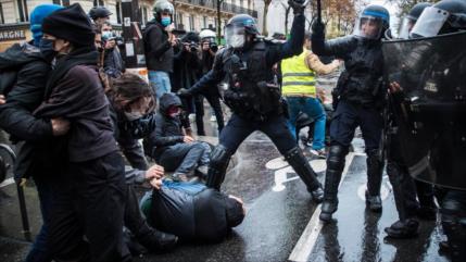 Liga por DDHH alerta de una mayor represión policial de protestas en Francia