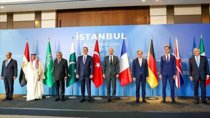 Cumbre en Estambul: Piden diálogo EEUU-Irán y rechazan ataques