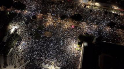 Miles de israelíes protestan contra Netanyahu a tres días de elecciones