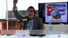 Bolivianos junto a cubanos denuncian bloqueo de EEUU a Cuba